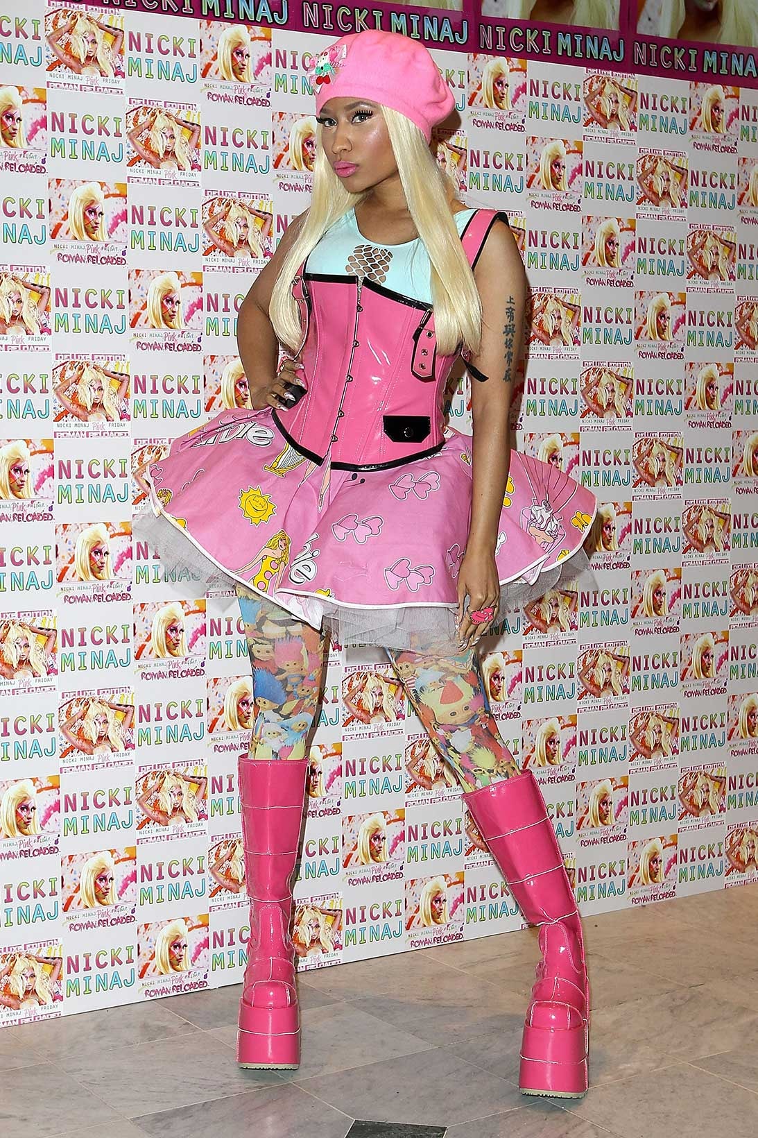 Nicki Minajs Most Iconic Fashion Moments Hypebae 