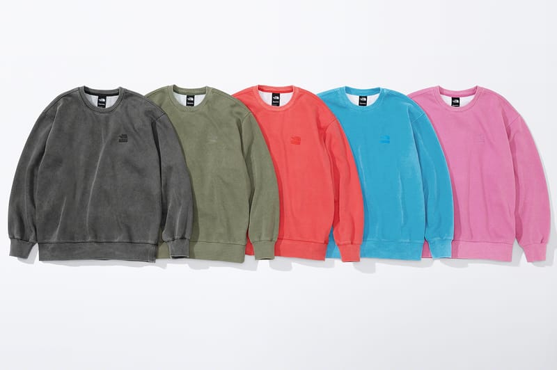 Nike supreme best sale crewneck 2021