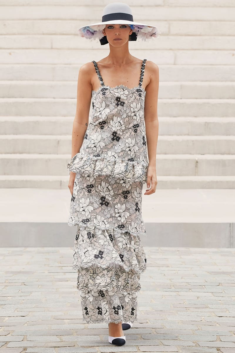 Chanel FW21/22 Haute Couture Collection Runway | Hypebae