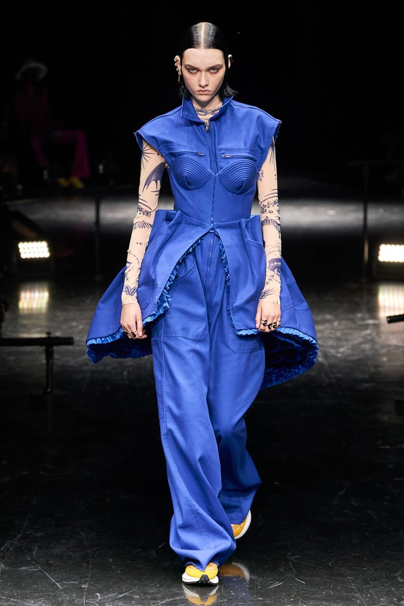 Jean Paul Gaultier FW21 Couture Show With sacai | Hypebae Jean Paul Gaultier FW21 Couture Show With sacai | Hypebae