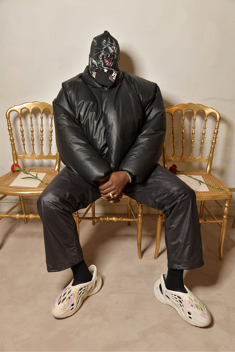 ジャケット・アウター Yeezy Gap Round Jacket Kanye West YEEZY x Gap Black Round Jacket in USA | Hypebae
