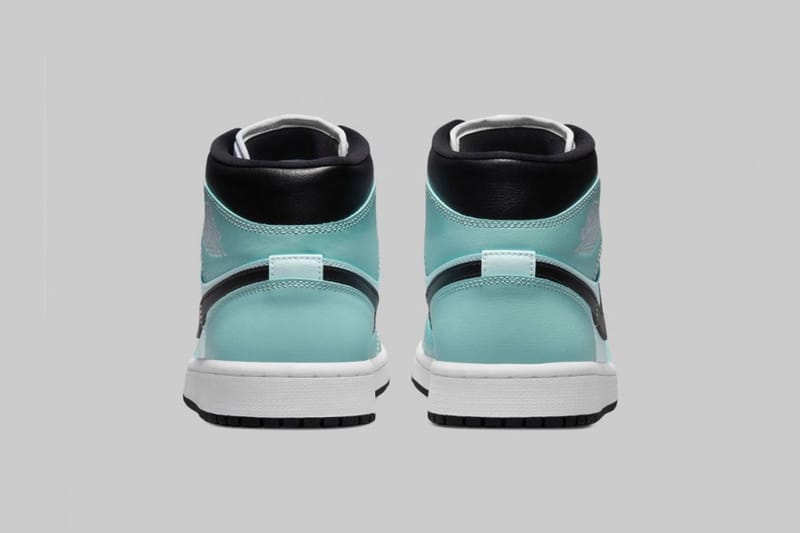 Nike Air Jordan 1 Mid Women's 