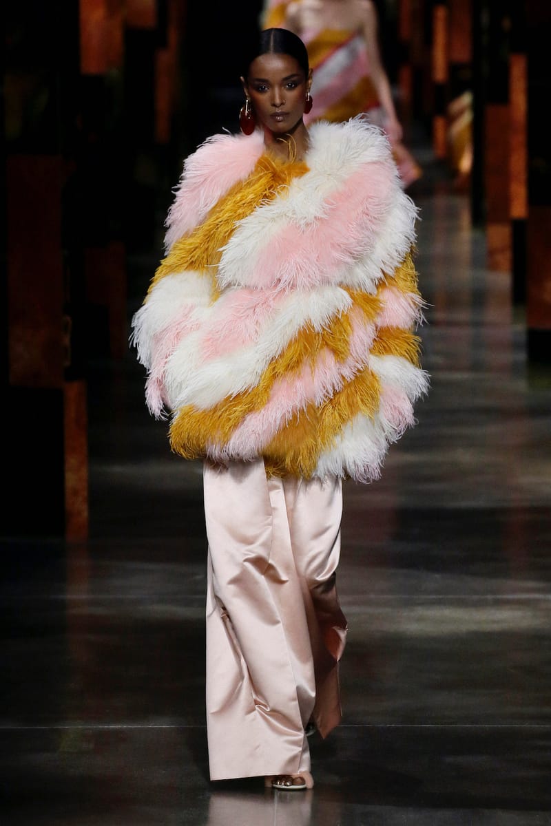 Kim Jones Presents Fendi SS22 Womenswear Line | Hypebae