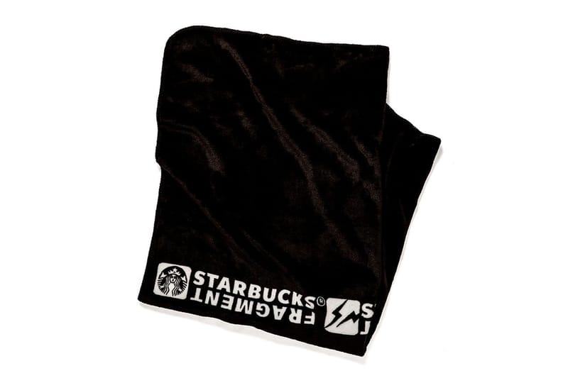 アウトドア寝具 STARBUCKS Cafe Blanket Black FRAGMENT Fragment design x Starbucks At-Home Coffee Collab | Hypebae
