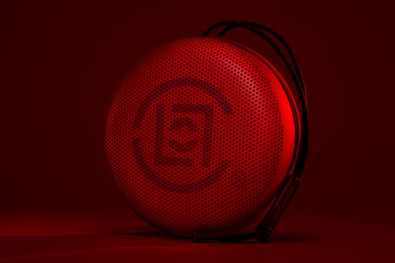 clot-bang-and-olufsen-speaker-