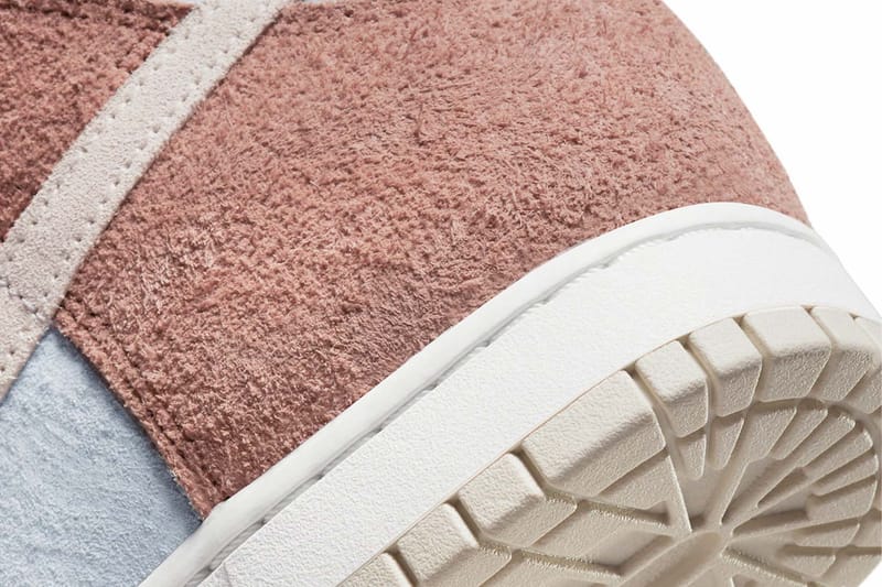 Nike Releases Rosy Pink 