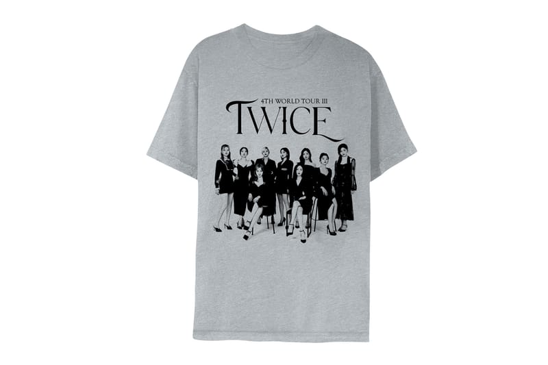 TWICE 4th WORLD TOUR Ⅲ in LA Tシャツ　１ TWICE 4th World Tour Merch Collection Release | Hypebae