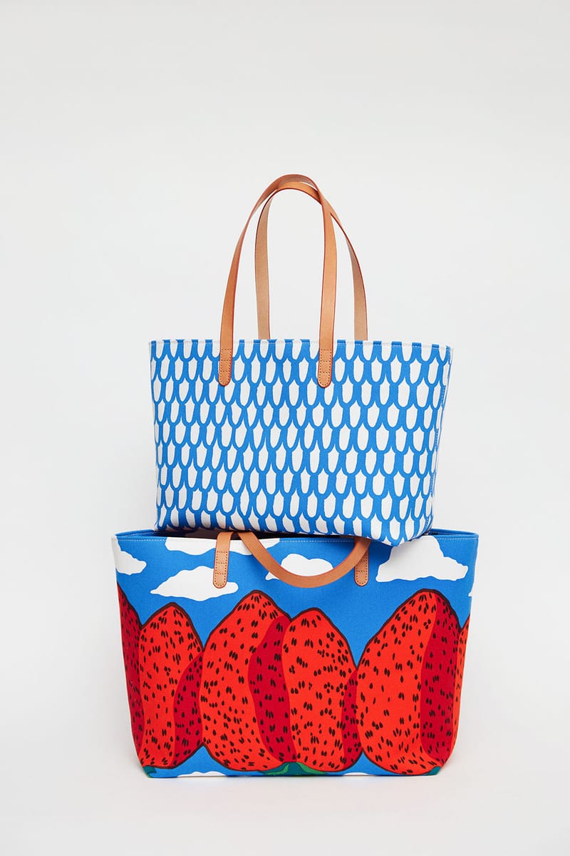 美品 22SS mansur gavriel マンサーガブリエル × marimekko マリメッコ ショルダーバッグ クロスボディ キャンバス カバン レッド レディース 古着 中古 USED マリメッコがマンサー ガブリエルと初コラボレーション。プレイフルな