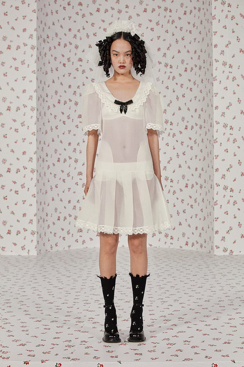 SHUSHU/TONG Drops Gothic Girly FW22 Collection | Hypebae