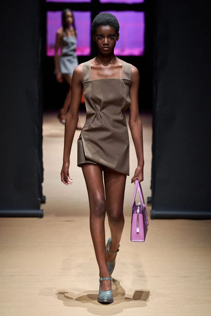 Prada SS23: Extra-Heavy Falsies, Slits, Skinny Pants | Hypebae