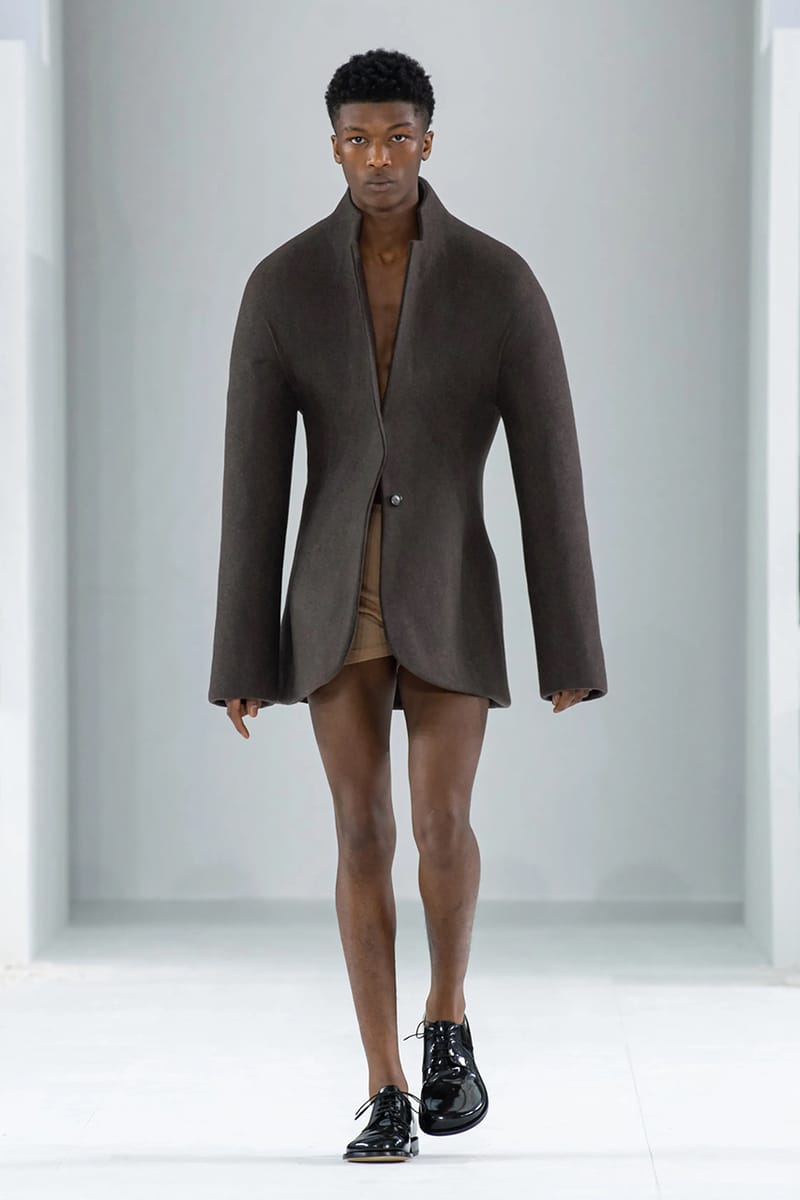 LOEWE FW 2023 Menswear Is Simply Surreal | Hypebae