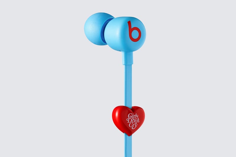 イヤホン Girls Don't Cry Beats Flex Girls Don't Cry x Beats Flex Collaboration | Hypebae
