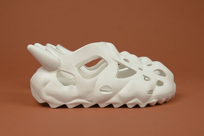 Fishbones Clogs ESENES WORLDWIDE Drops Boneheads Clogs | Hypebae
