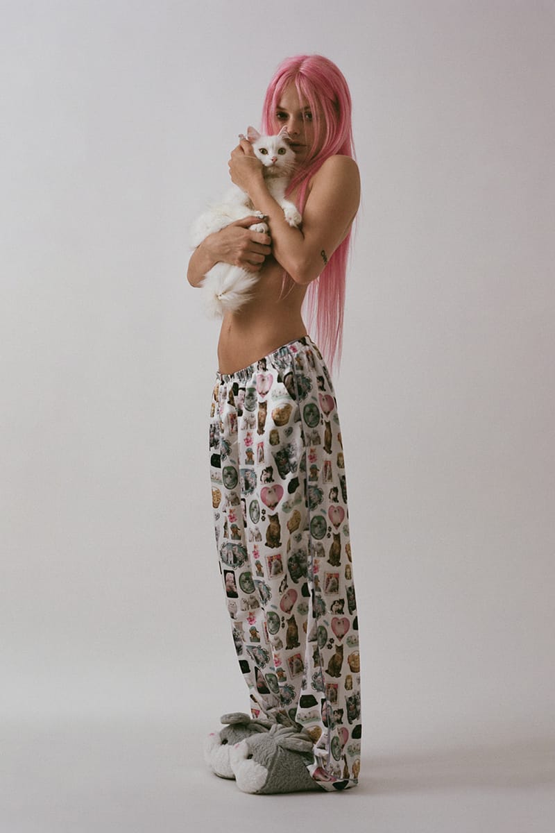 悠*太様 ILLIT着用 Ashley Williams 新品 パンツ XSサイ Bluebella and Ashley Williams Release New Collection | Hypebae