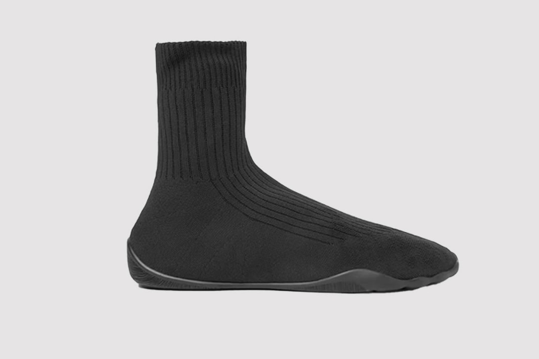 Kanye West Slammed For Selling $200 Sock “Shoes” That Only Come In ...