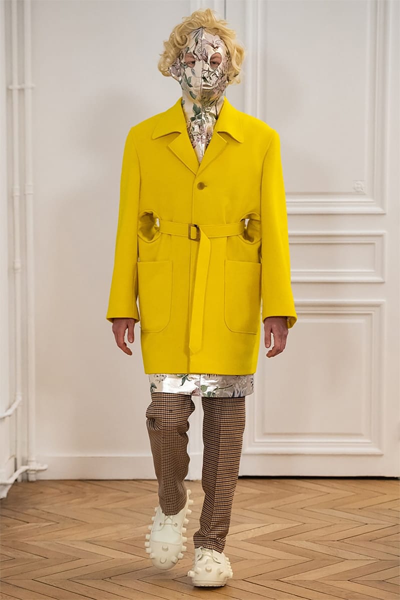 FW24 Fashion Week Trend: High Fashion Gimp Masks | Hypebae