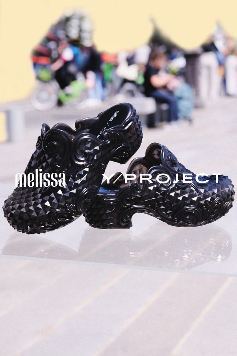 Y/Project Melissaブラックミュール Y/PROJECT - Y/Project X Melissa COURT CLOG | HBX