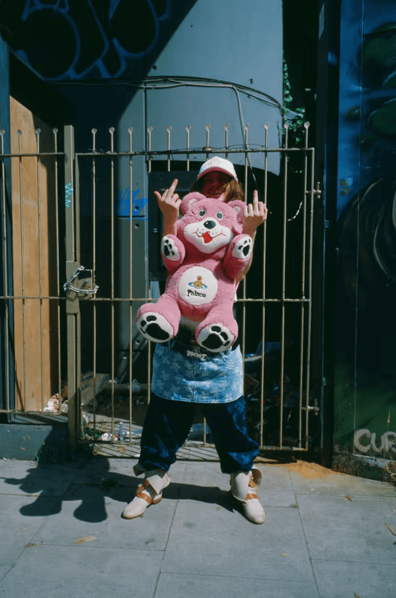 Palace and Vivienne Westwood Announce Collab | Hypebae Palace and Vivienne Westwood Announce Collab | Hypebae