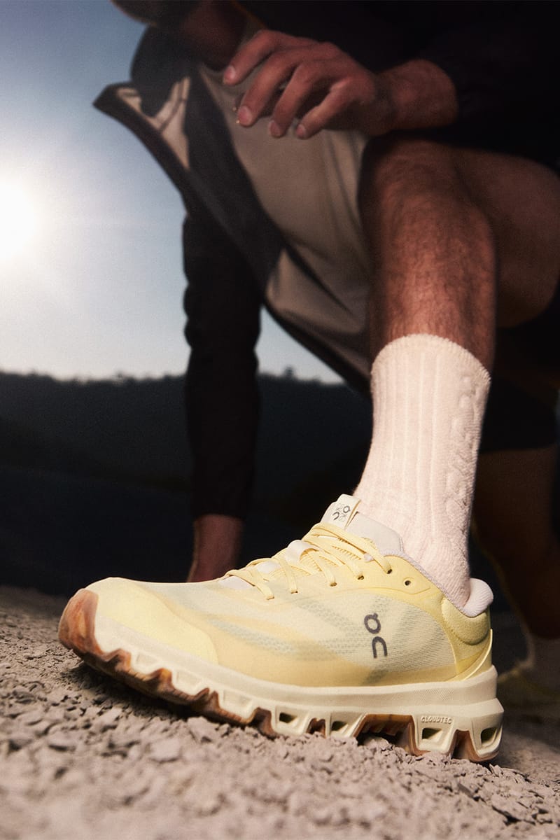 靴 On Cloudventure LOEWE 2 On Running x Loewe Drop the Cloudventure 2 | Hypebae