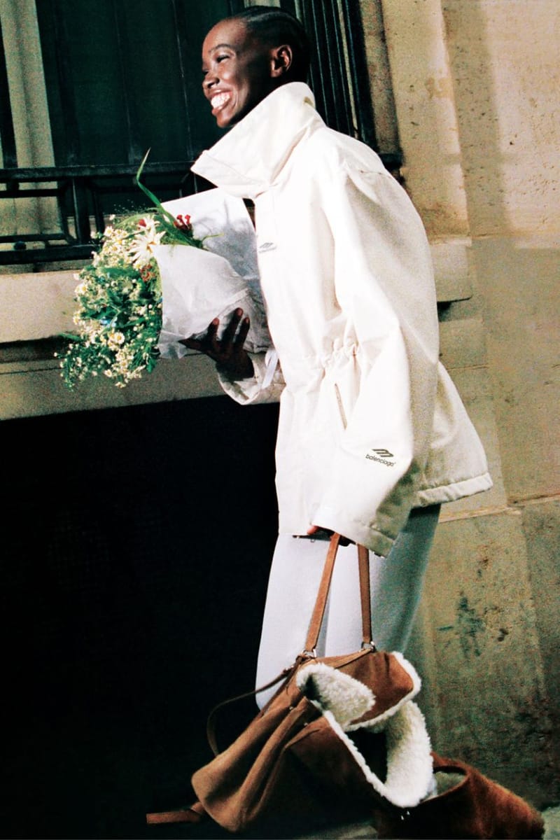 希少】バレンシアガ  ムートン　ストール　balenciaga コレクション使用 BALENCIAGA(バレンシアガ) マフラー・ストール(レディース) - ブランド
