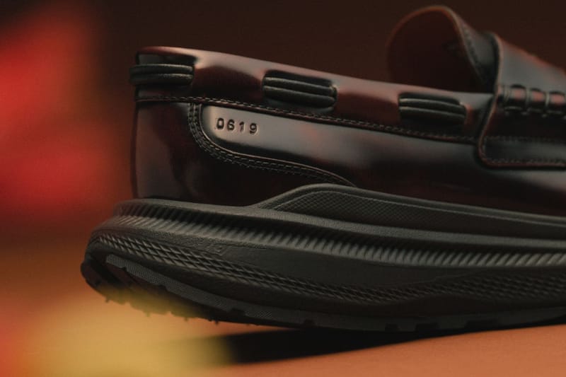 KEEN Drops a New UNEEK Loafer WK Colorway | Hypebae