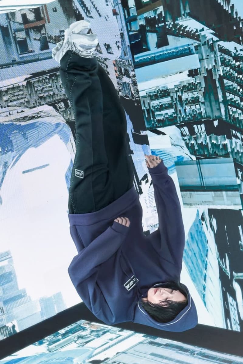 yoasobi asics セットアップ　上下セット　Msize YOASOBI × ASICSがコラボ。楽曲をデザインに落とし込んだオリジナル
