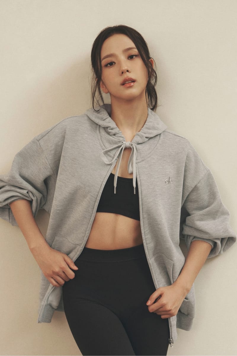 アローがジスを起用した2026年秋キャンペーンを公開 | Hypebae