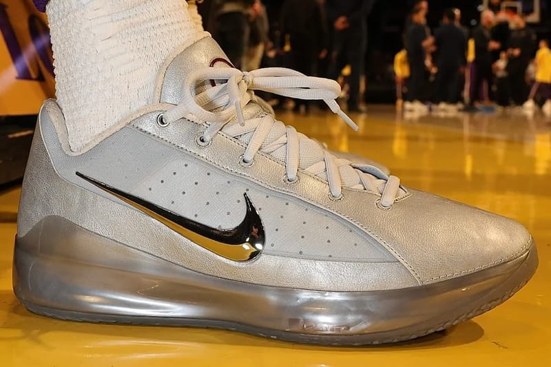 LeBron James lança o JuJu Watkins x Nike LeBron NXXT Genisus