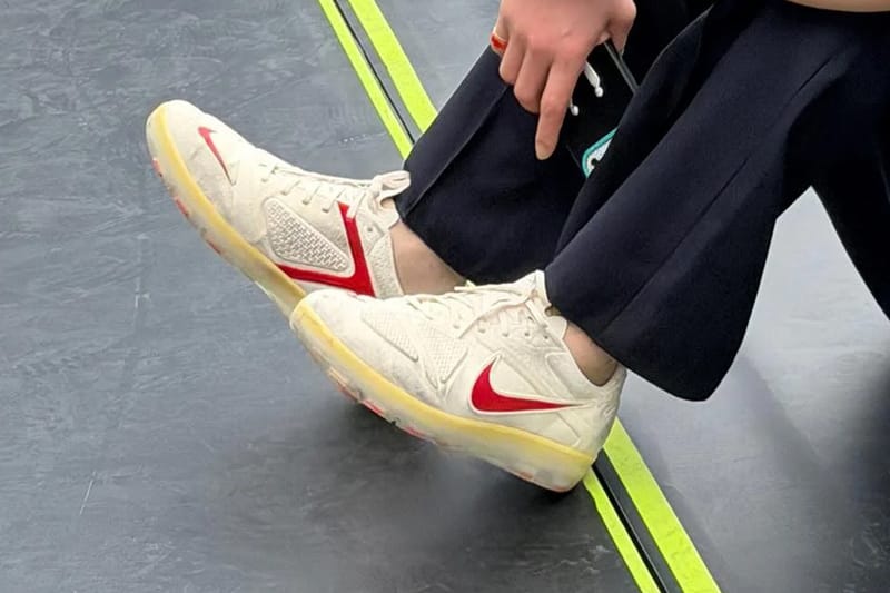 靴 Nike PEACEMINUSONE CRYO SHOT GD 28cm G-DRAGON PEACEMINUSONE x Nike CryoShot Copa do Mundo 2026 | Hypebeast