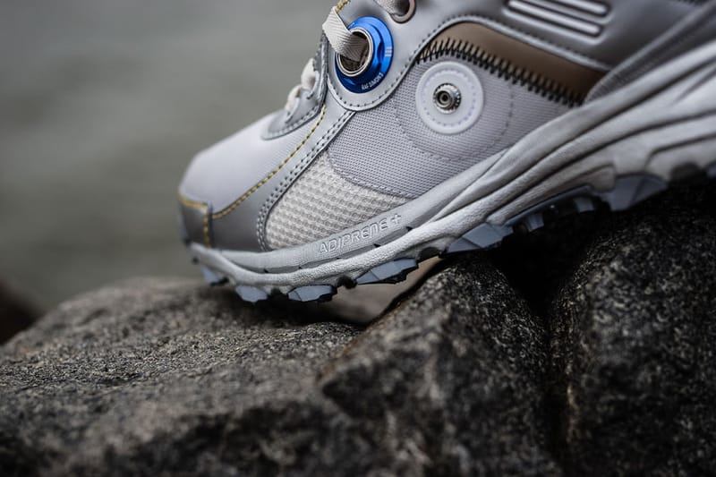 Raf Simons x adidas Originals 联名Response Trail Robot 鞋款| Hypebeast
