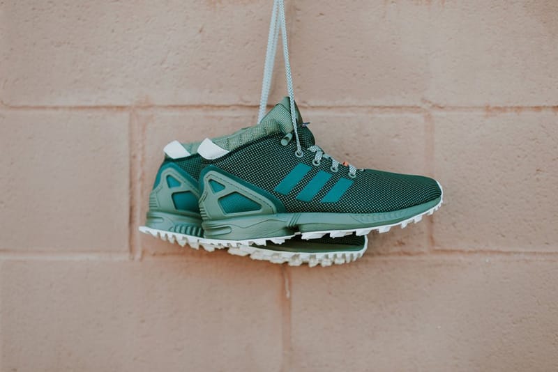adidas Originals ZX FLUX 标签| Hypebeast - 时尚、球鞋、艺术、设计