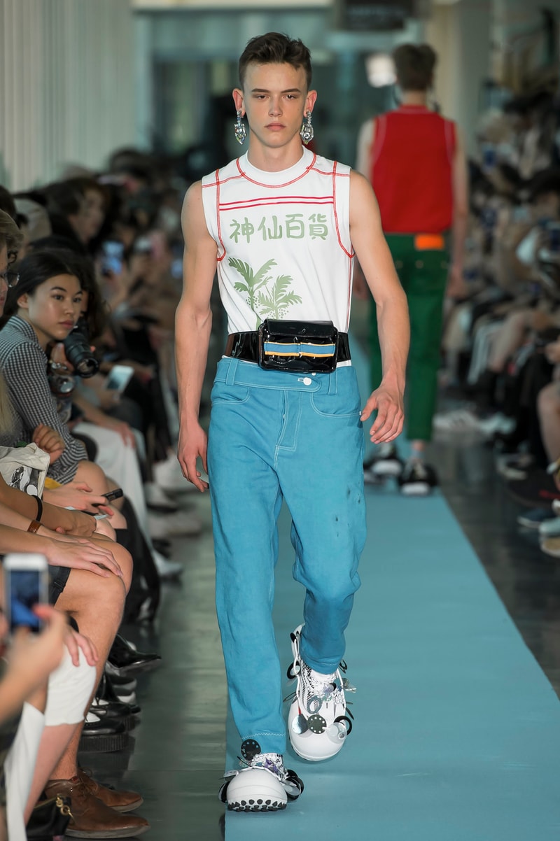 台籍设计师首登巴黎时装周 - Angus Chiang 2018 春夏男装系列发表 | Hypebeast