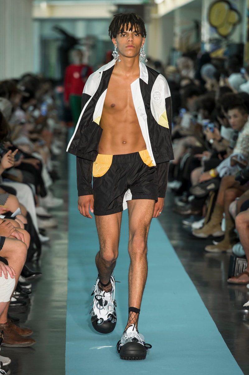 台籍设计师首登巴黎时装周 - Angus Chiang 2018 春夏男装系列发表 | Hypebeast