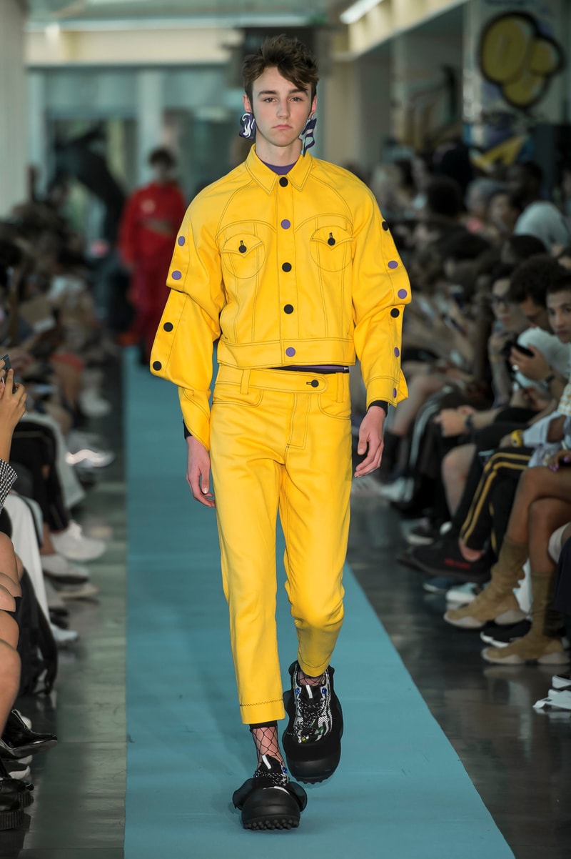 台籍设计师首登巴黎时装周 - Angus Chiang 2018 春夏男装系列发表 | Hypebeast