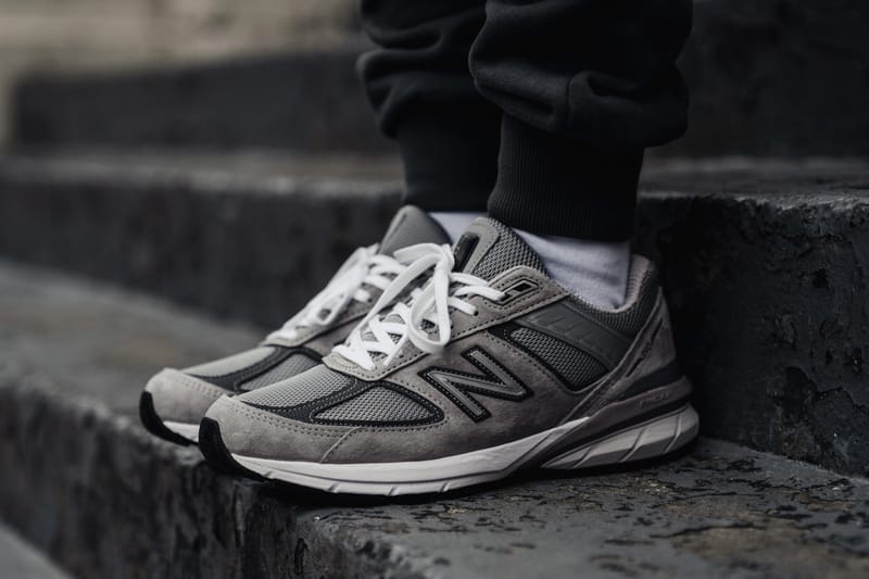 率先近赏New Balance 新一代慢跑鞋990v5 | Hypebeast
