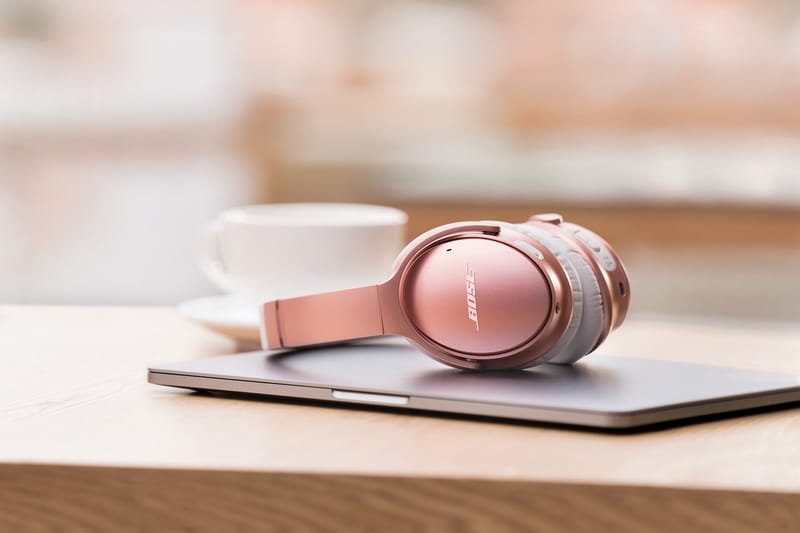 Bose 为QuietComfort 35 II 无线消噪耳机推出全新玫瑰金限量版本