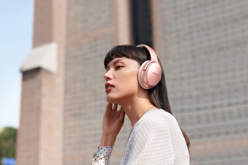 Bose 为QuietComfort 35 II 无线消噪耳机推出全新玫瑰金限量版本