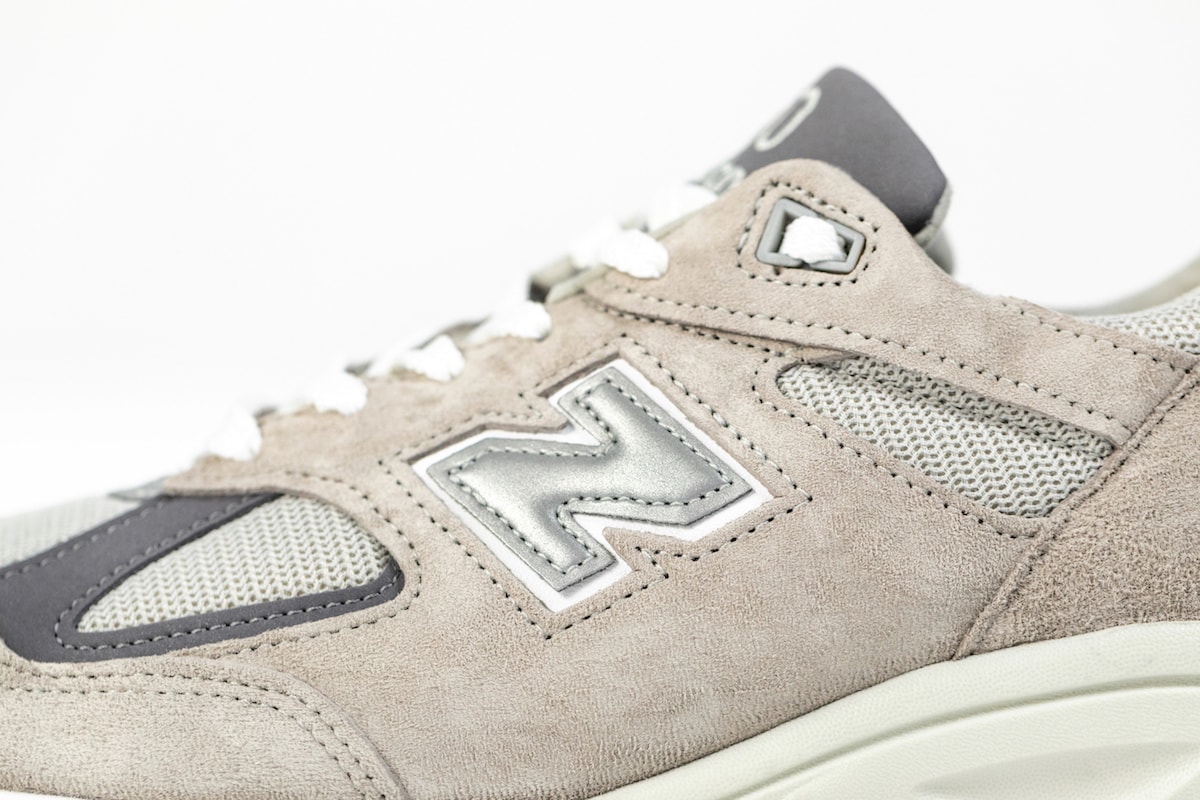 New Balance 横越 30 多年的深工造艺，如何成就了 990 系列不断革新的超卓工艺﹖ | Hypebeast