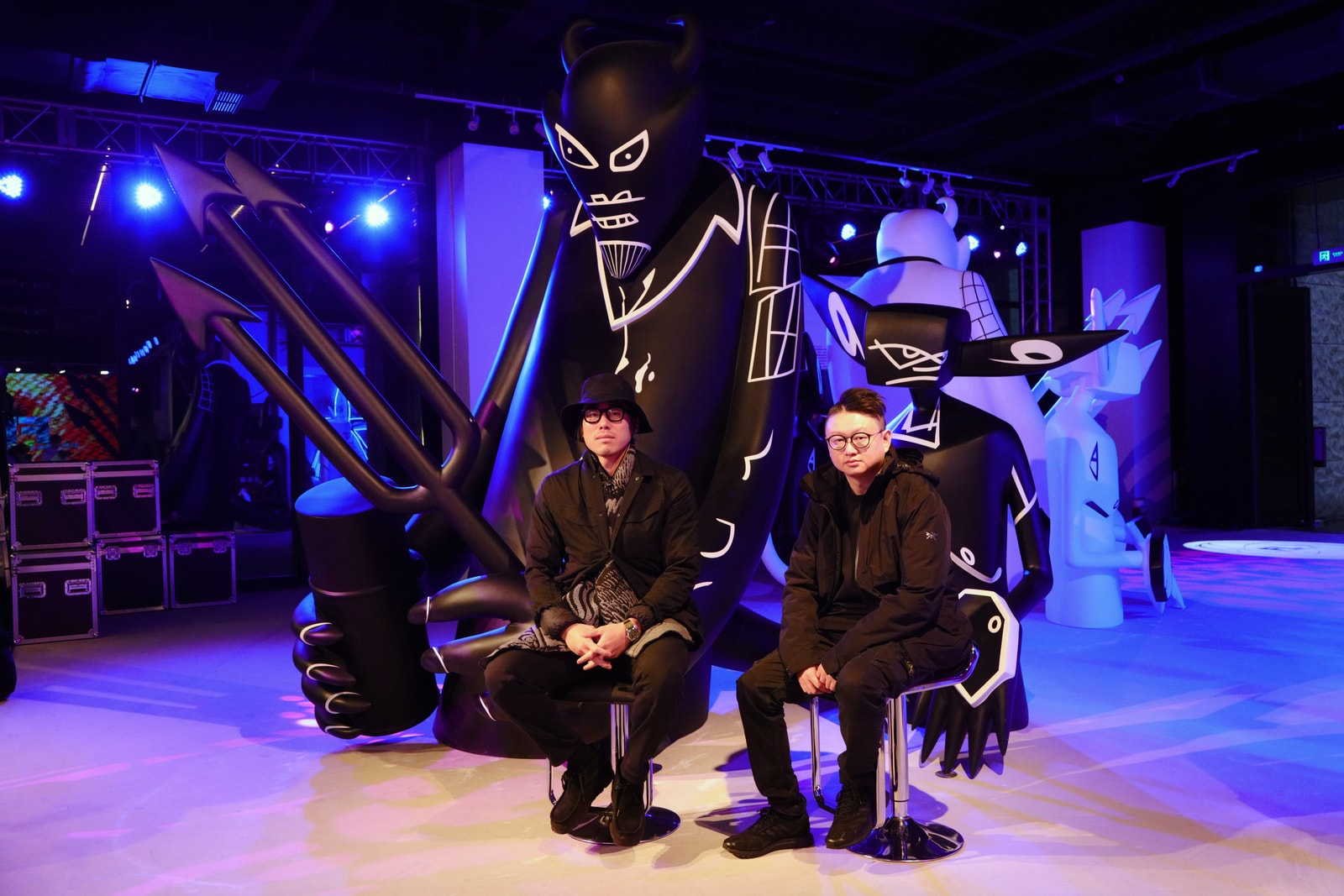 futuralaboratories携手upswing举办righthererightnow潮流艺术展上海