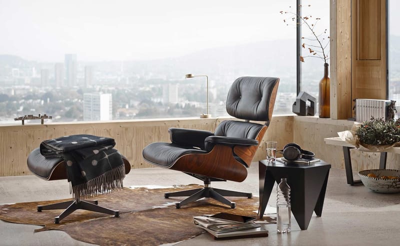 Vitra 最新影片《Chair Times》详解了 1800 年至今的 125 把标志型椅子 Hypebeast