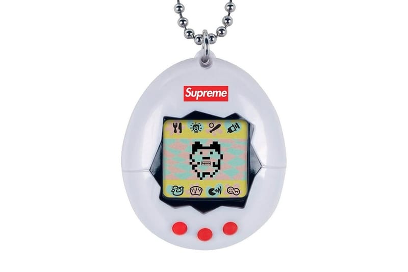 消息称Supreme 将推出BANDAI Tamagotchi 联名电子宠物机| Hypebeast
