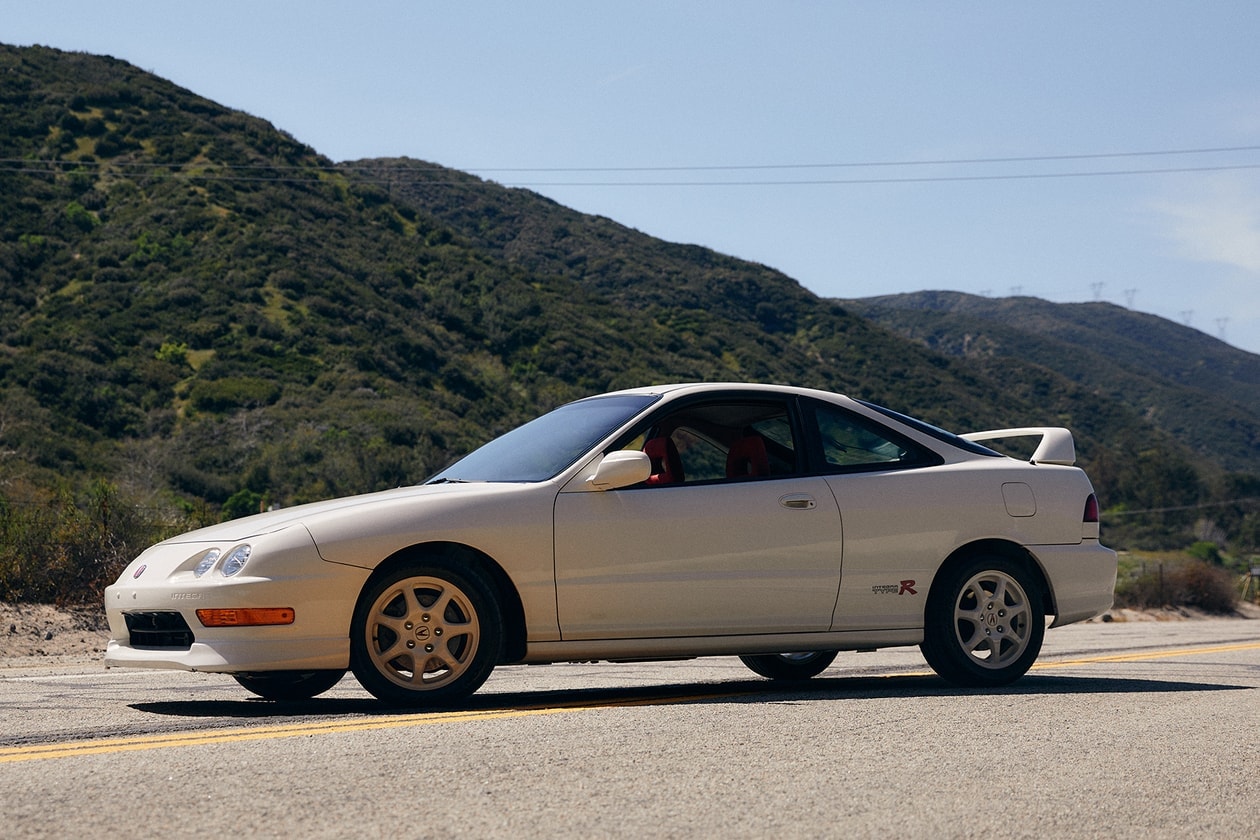 艺术家 Joshua Vides 如何通过一台 2001 Acura Integra Type R 重拾年少爱车梦 | Hypebeast