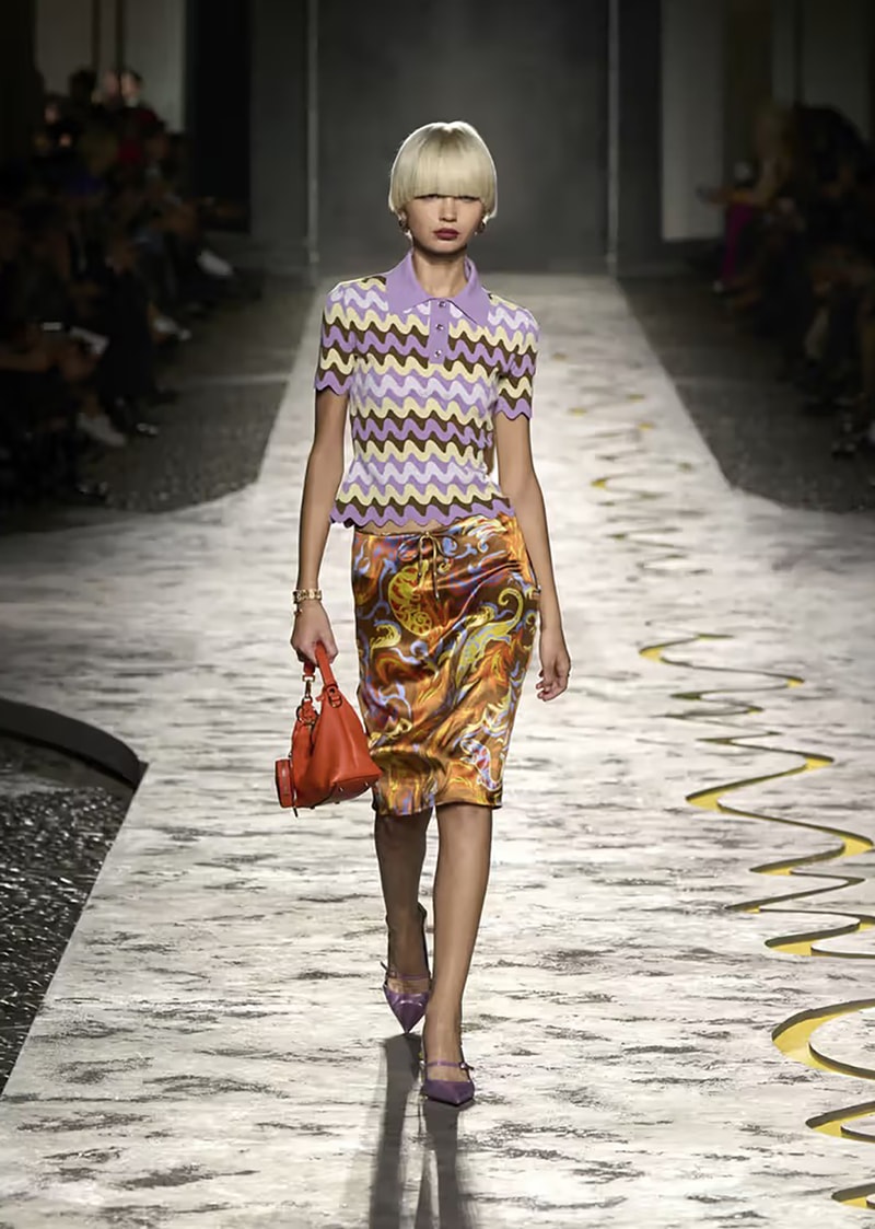 Versace 发布 2025 春夏系列大秀 | Hypebeast