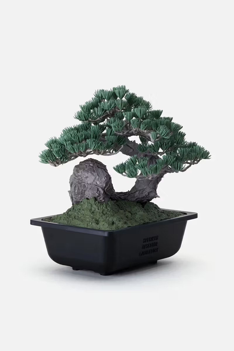 NEIGHBORHOOD SRL 携手BANDAI SPIRITS 推出全新联名盆景模型| Hypebeast