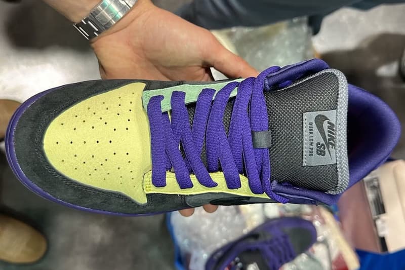 Supreme x Nike SB Dunk Low 2025 最新联名Sample 鞋款率先曝光| Hypebeast
