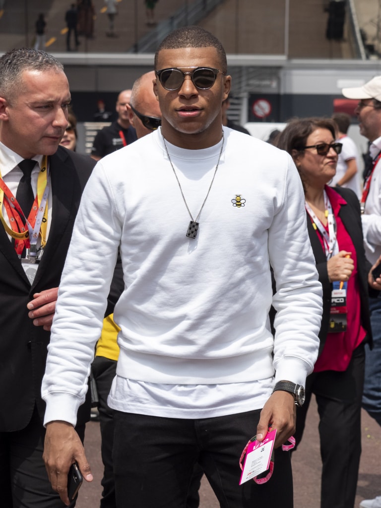 Kylian Mbappé  Ses looks Dior  Hypebeast