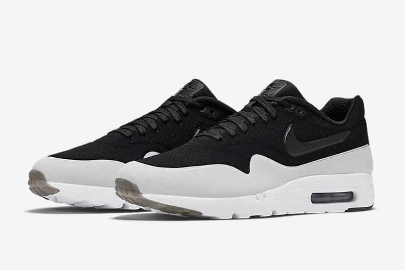 nike air max ultra moire black white