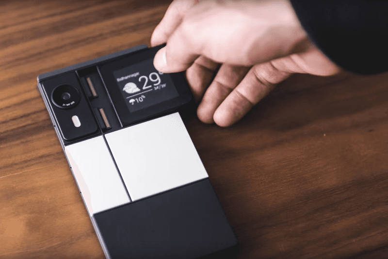 Google Arc Module Phone google modular ARA phone trailer | Hypebeast