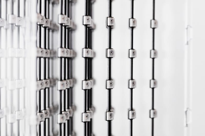 Sónar Hong Kong 2017－隨節奏變幻的色彩－Looking Glass Factory 立方擺設 Hypebeast