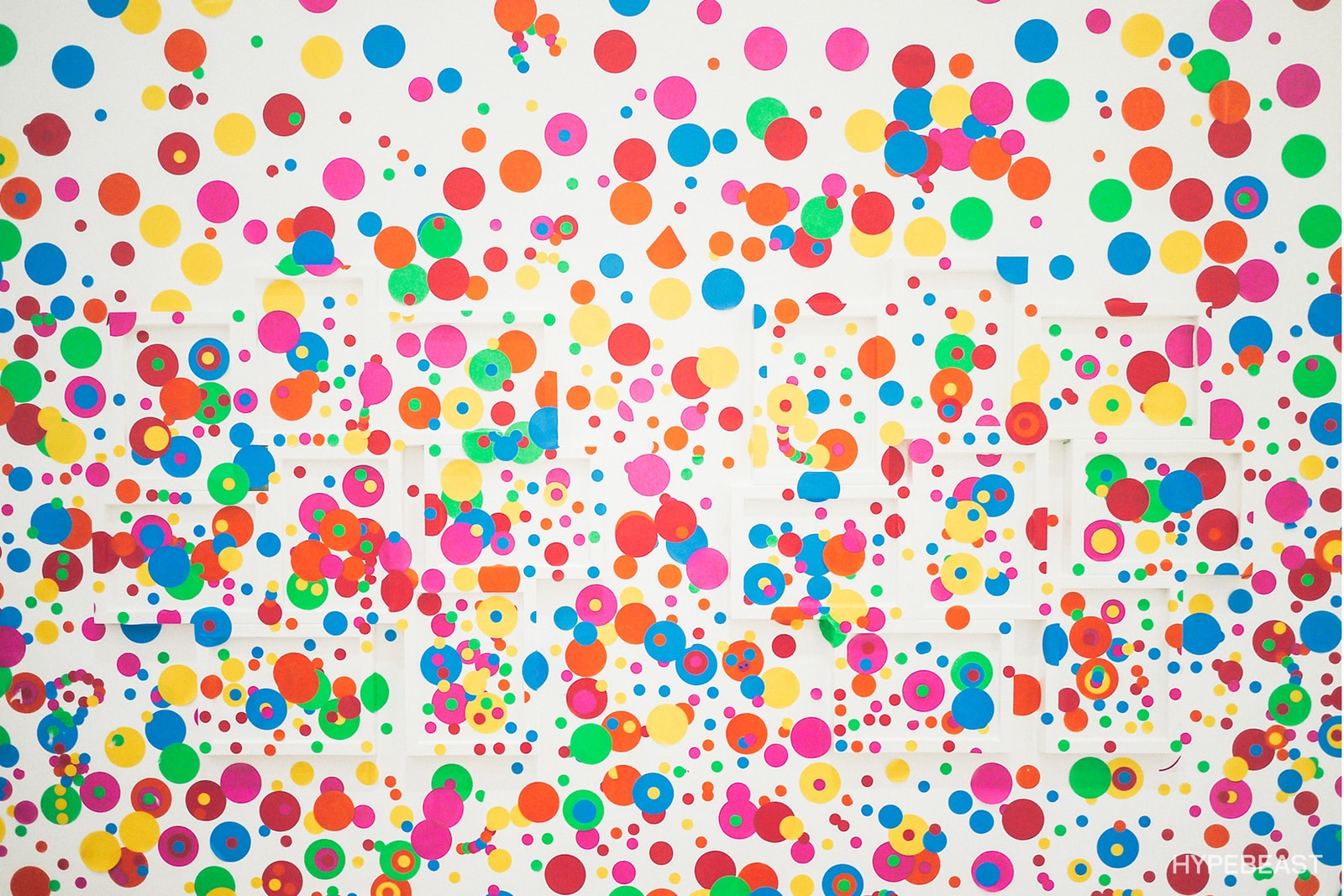 草间弥生新加坡lifeistheheartofarainbow展览8件重点作品回顾